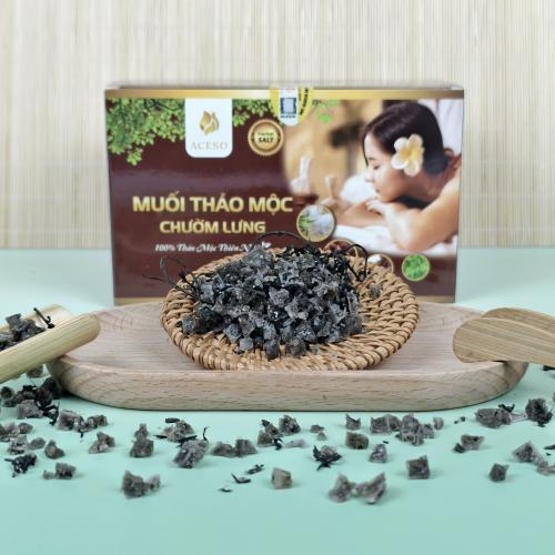 Lợi Ích Tuyệt Vời Của Muối Thảo Mộc Chườm Lưng Đối Với Sức Khỏe