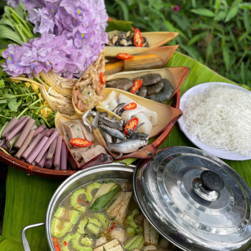 Lẩu Mắm Bông Lục Bình