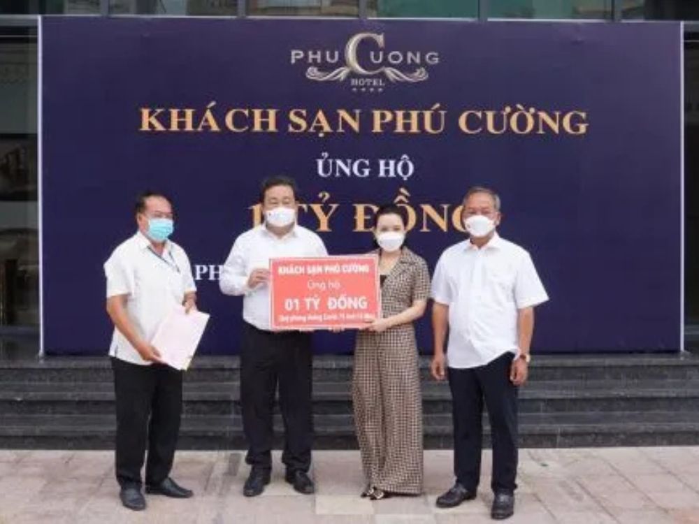 Khách sạn Phú Cường ủng hộ 1 tỷ đồng quỹ phòng, chống dịch Covid-19