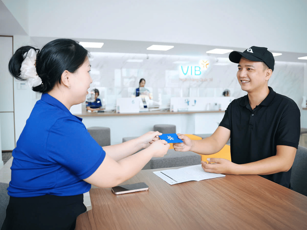 Về VIB