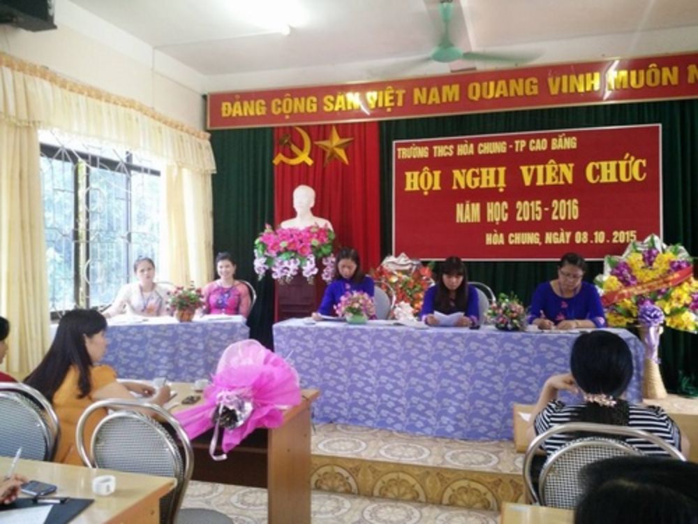 Hội nghị viên chức năm học 2015 - 2016.
