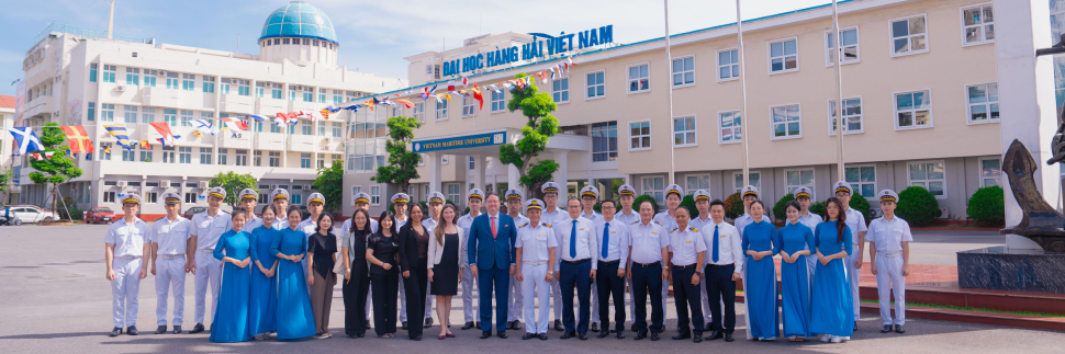 Giới thiệu về trường