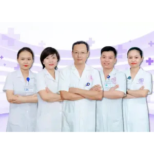 5. Đội ngũ bác sĩ