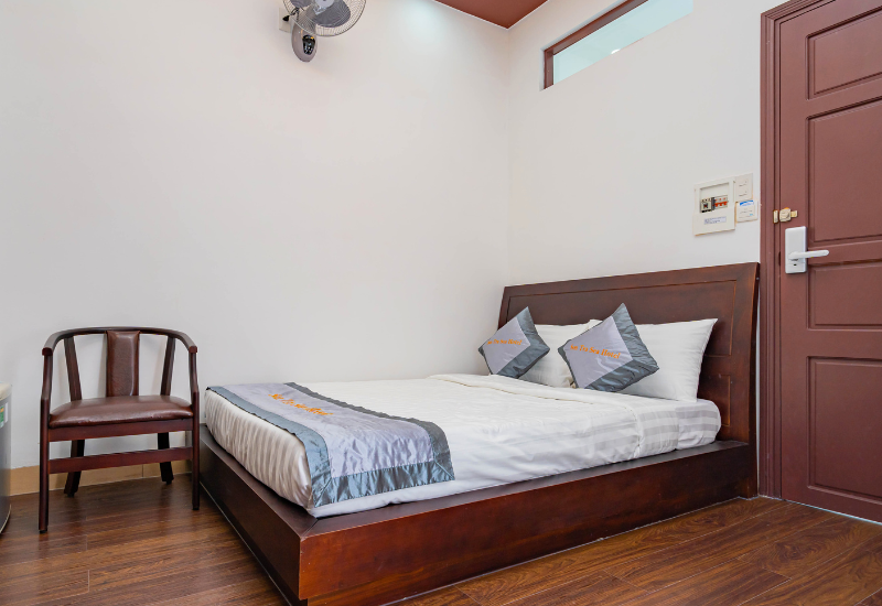 Phòng Tiêu Chuẩn