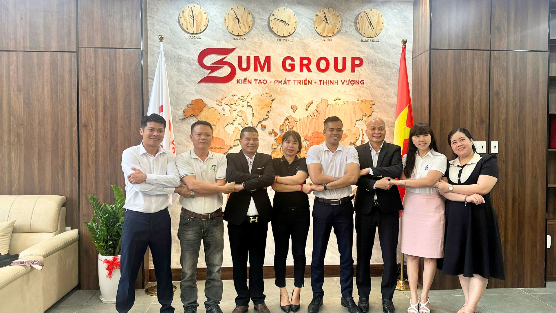 EDUZ đồng hành cùng SUM GROUP và ECO GARDENS trên con đường phát triển toàn diện