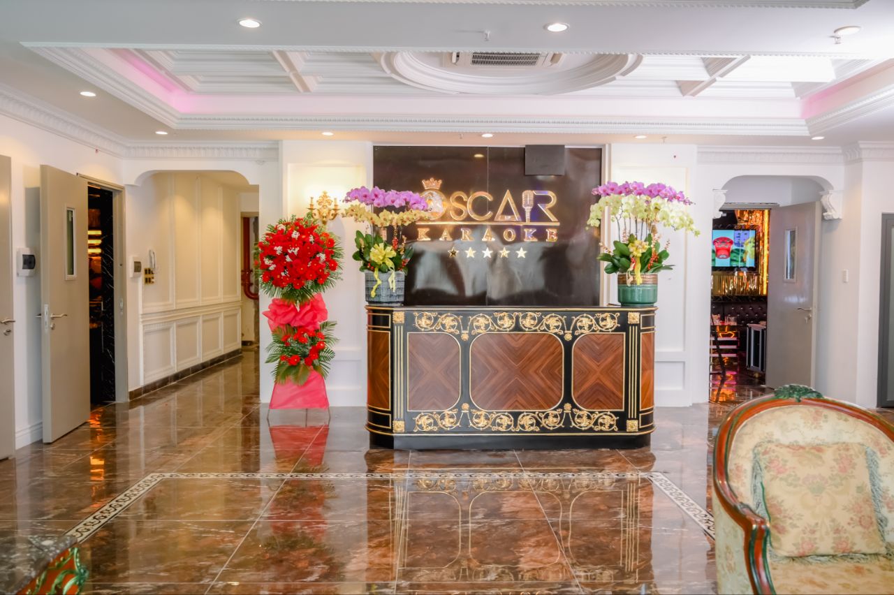 Chào mừng ngày khai trương Oscar Karaoke