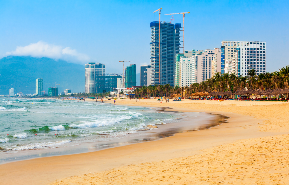 Dòng chảy lịch sử và bước ngoặc phát triển