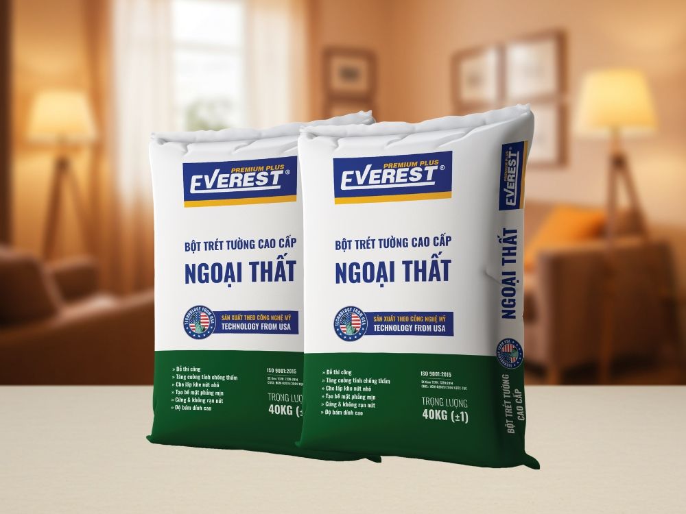 3. Bột trét tường Everest