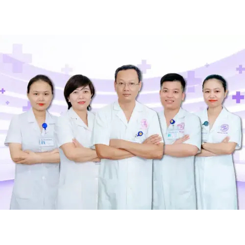 5. Đội ngũ bác sĩ