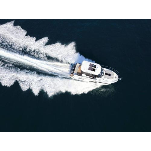 Du Thuyền Merry Fisher 1095 Thuê Riêng – 8 Khách | 8 Giờ