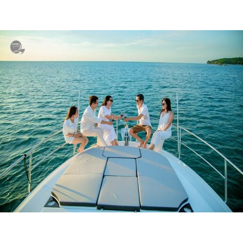 Du Thuyền Merry Fisher 1095 Thuê Riêng – 8 Khách | 2 Giờ