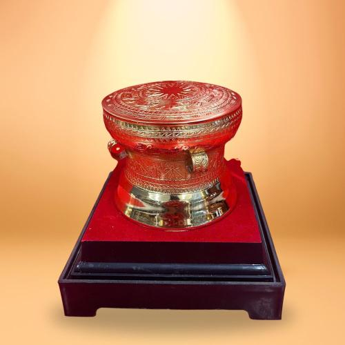 Công Dụng Tuyệt Vời Của Trống Đồng Dát Vàng 24k