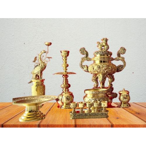 2. Chất liệu đồng vàng cao cấp