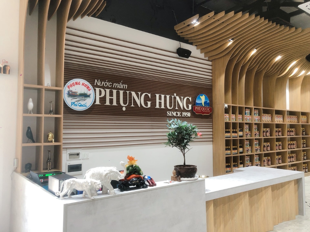 Trải nghiệm tại Nhà thùng Phụng Hưng