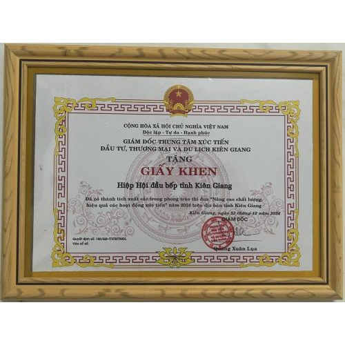 Bằng khen, giấy chứng nhận